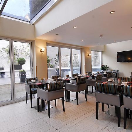 Astors Belgravia Acomodação com café da manhã Londres Exterior foto