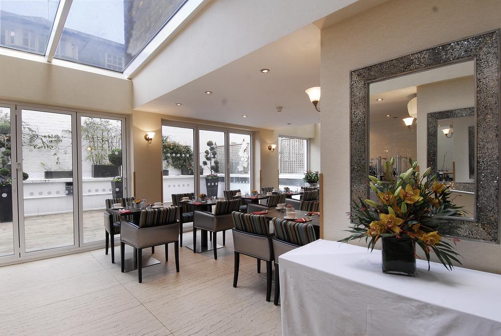 Astors Belgravia Acomodação com café da manhã Londres Exterior foto